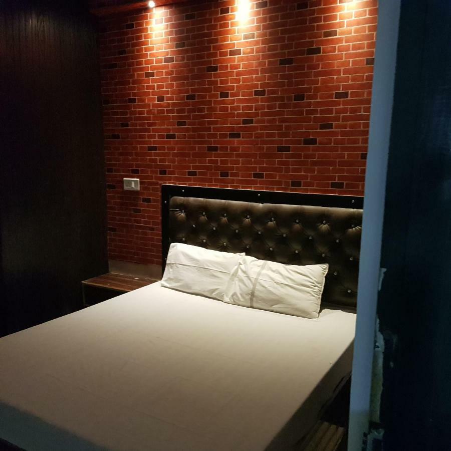 Hotel Varanasi Ganges المظهر الخارجي الصورة