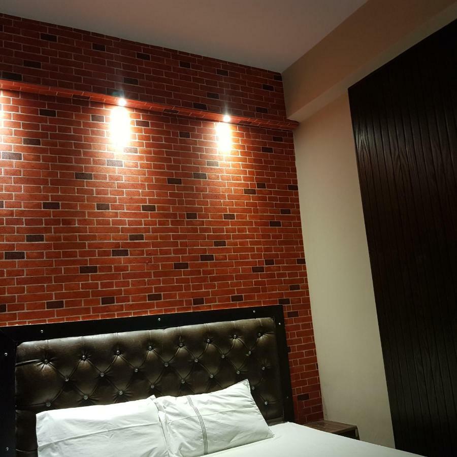 Hotel Varanasi Ganges المظهر الخارجي الصورة