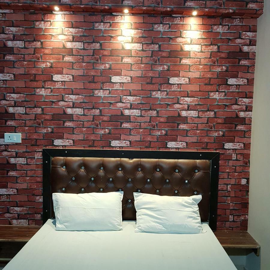 Hotel Varanasi Ganges المظهر الخارجي الصورة