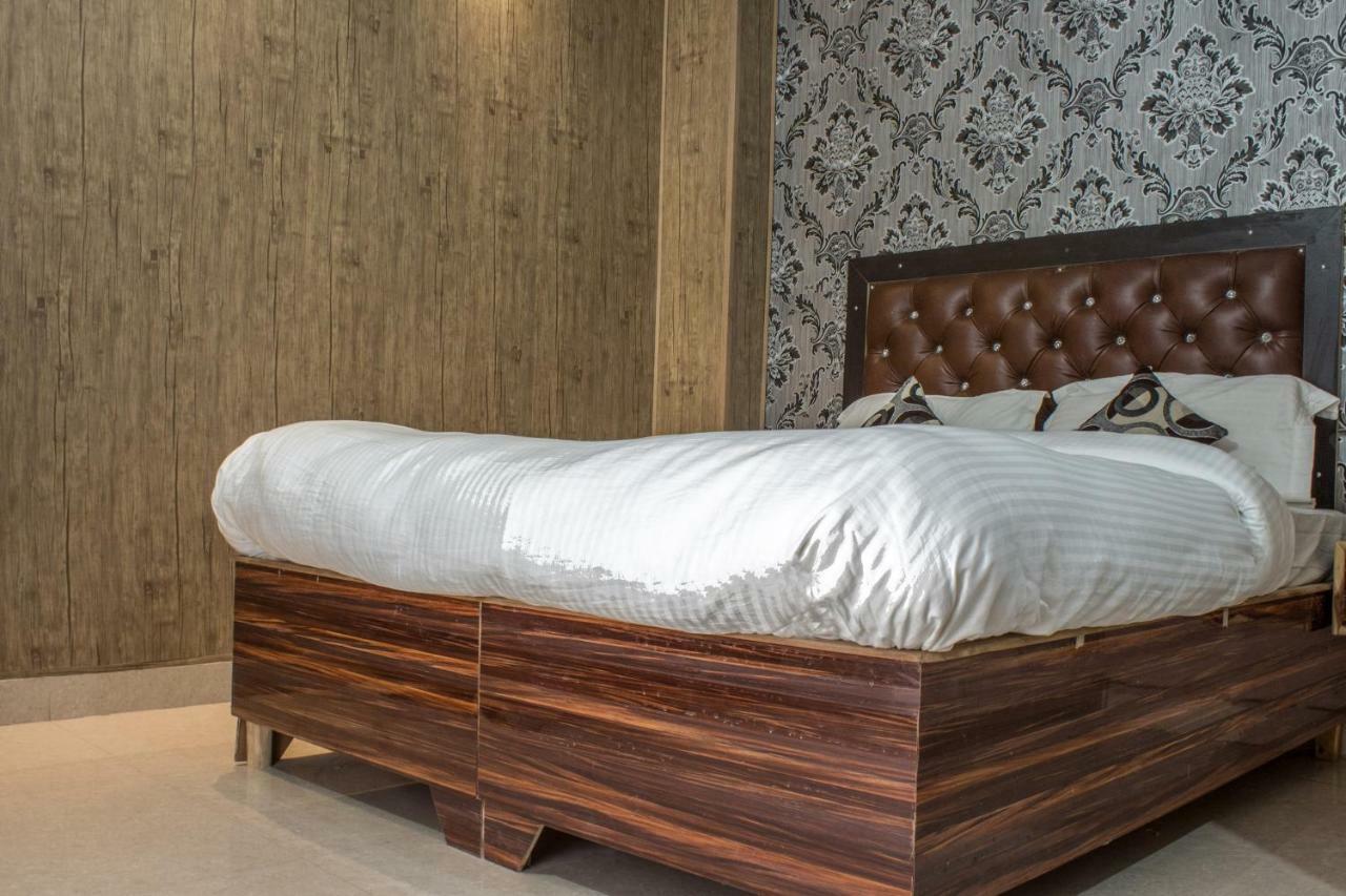 Hotel Varanasi Ganges المظهر الخارجي الصورة
